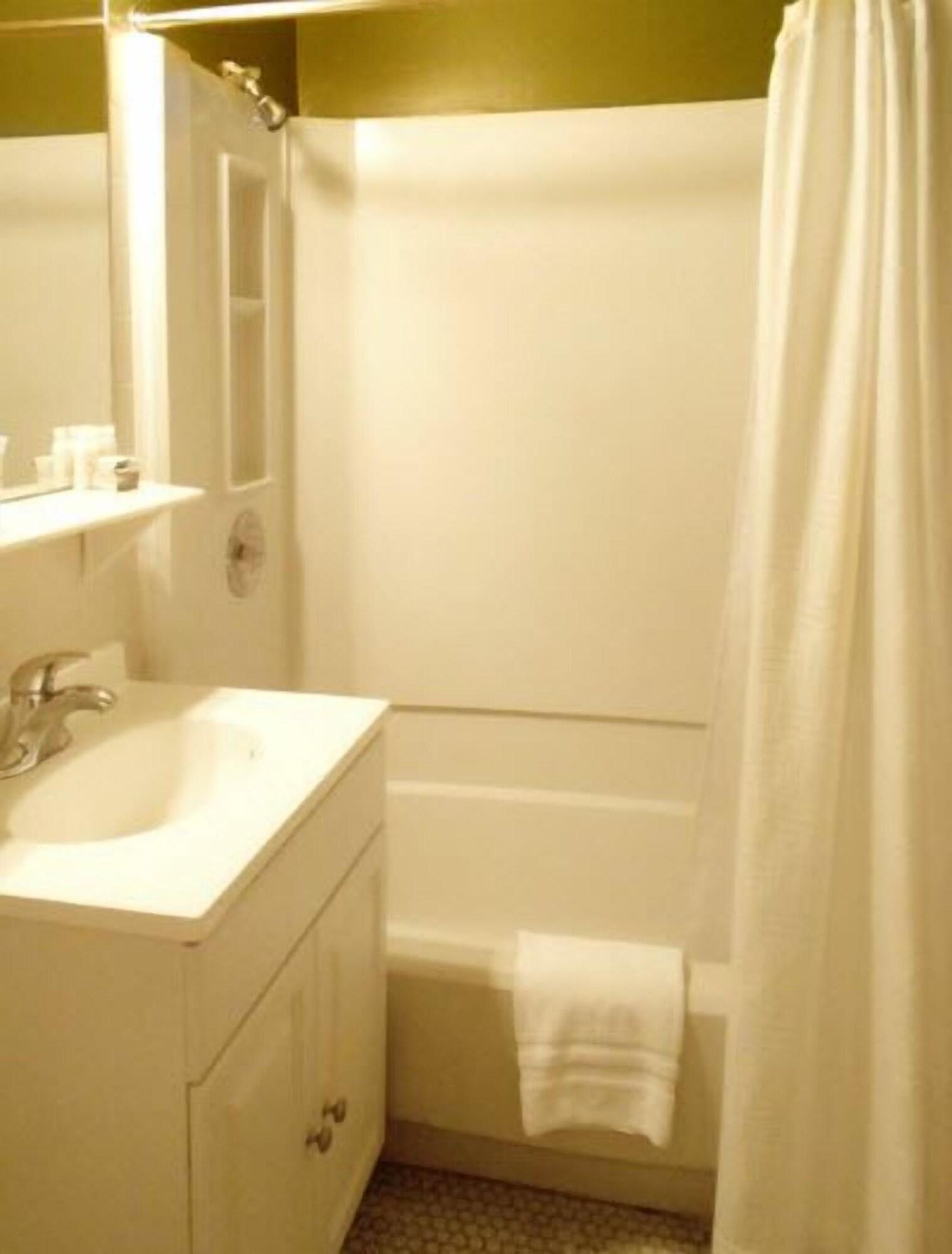 The Astor Hotel Milwaukee Bagian luar foto