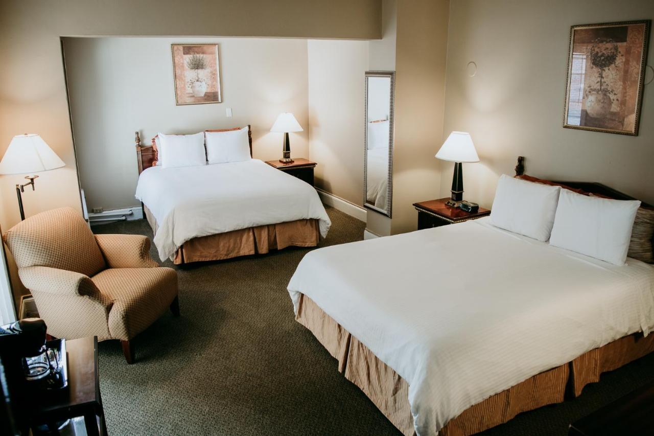 The Astor Hotel Milwaukee Bagian luar foto